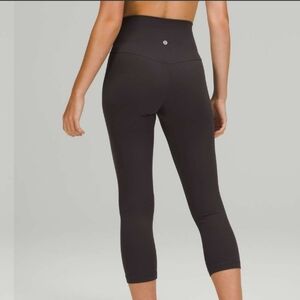 Lululemon Align High-Rise Crop 21"